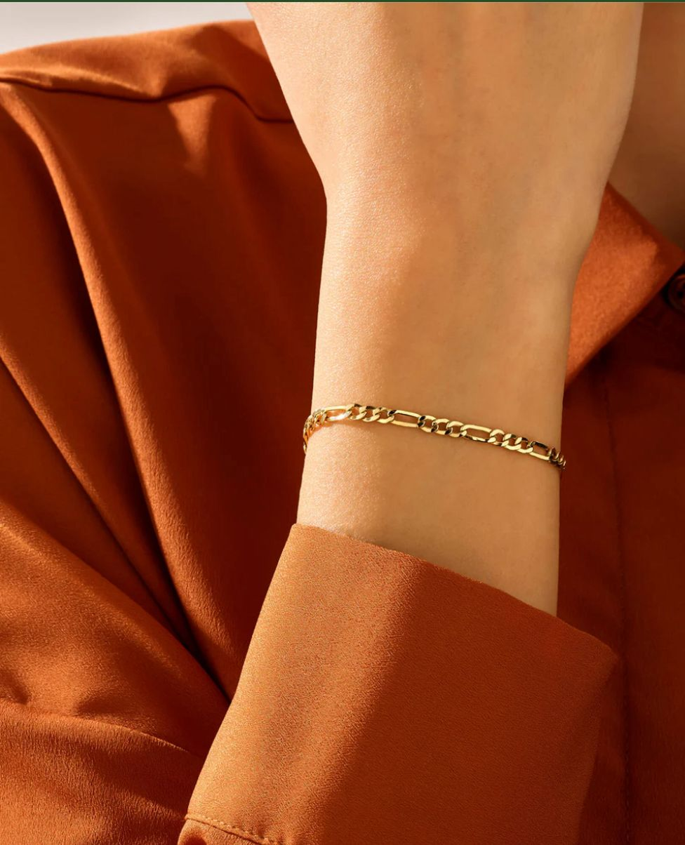 Gold plated bracelet Figaro link